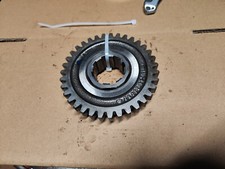 IHC Cormick 453 423 383 353 Getriebe Zahnrad 35 Zähne