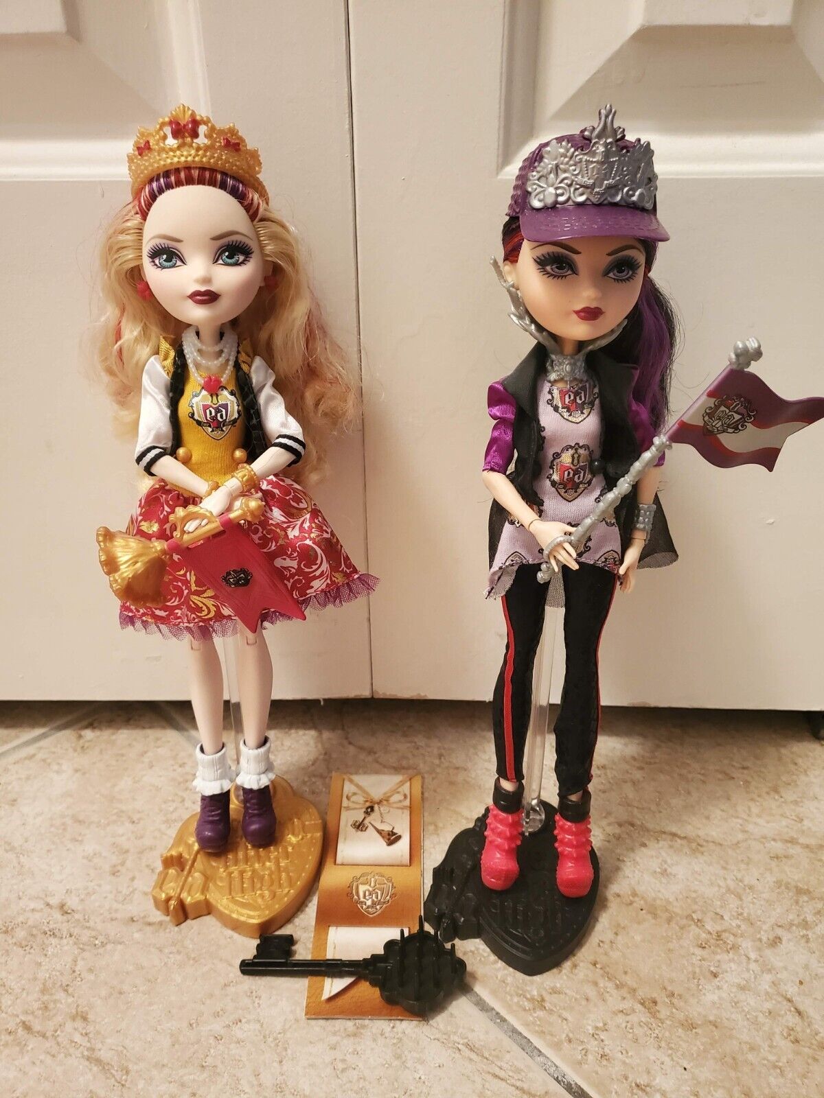 Ever After High School Spirit Apple White 