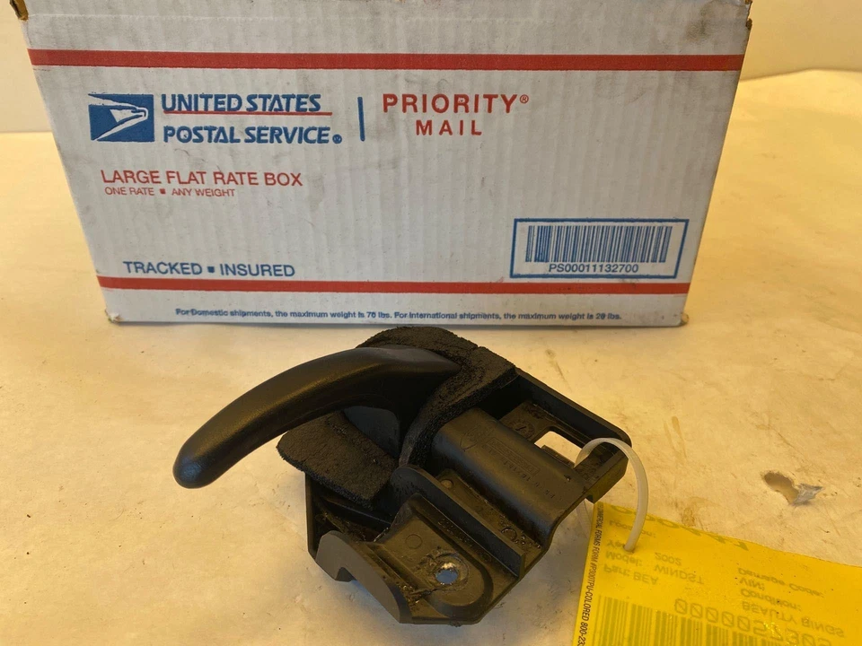 2002 FORD WINDSTAR LX Van Front Inside Door Handle Black Right Passenger Side RH - Image 4 of 4