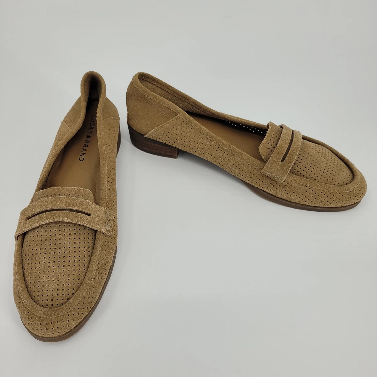 The lucky deals brand shoes
