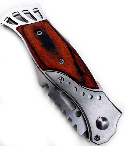 Set da Regalo Con Coltello Pieghevole 20.3 cm Torcia e Bussola da Caccia e Pesca - Foto 5 di 7