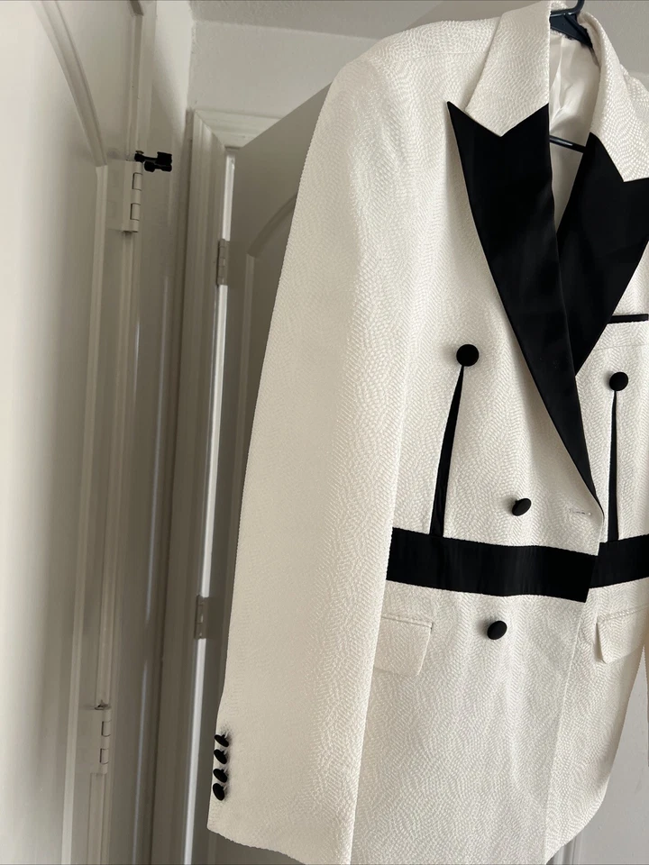 Traje de desmalezado de lujo  Foto 3 de 4