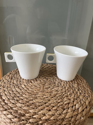 X2 Nescafe Dolce Gusto White/Yellow Square Handle Coffee Mugs/Tea Cup Set Lot - Picture 3 of 10