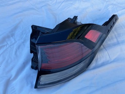 2023-2024 Kia Sportage HEV Hybrid OEM Passenger Side Full LED Taillight Assembly
