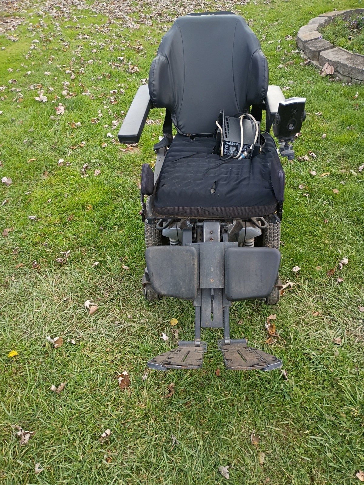 Motorized Wheel Chair Power Wheelchair Quantum  Top Of The Line Good Charger