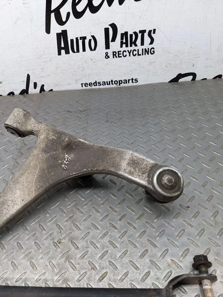 2003-2006 Nissan 350Z oem RH passenger side rear suspension control arms 1154561 - Image 3 of 4