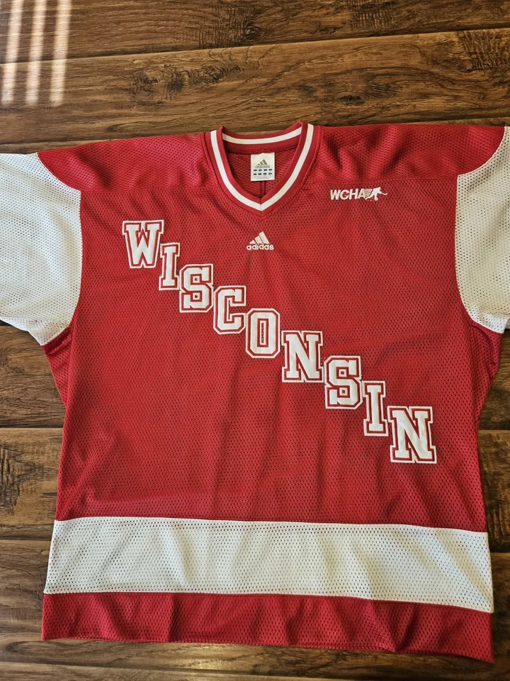 Camiseta deportiva de hockey para hombre Wisconsin Badgers Adidas WCHA usada grande Foto 2 de 4