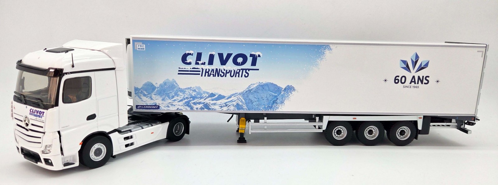 Camion ELIGOR MERCEDES-BENZ Actros 4x2 Clivot miniature de collection 1/43 en métal injecté