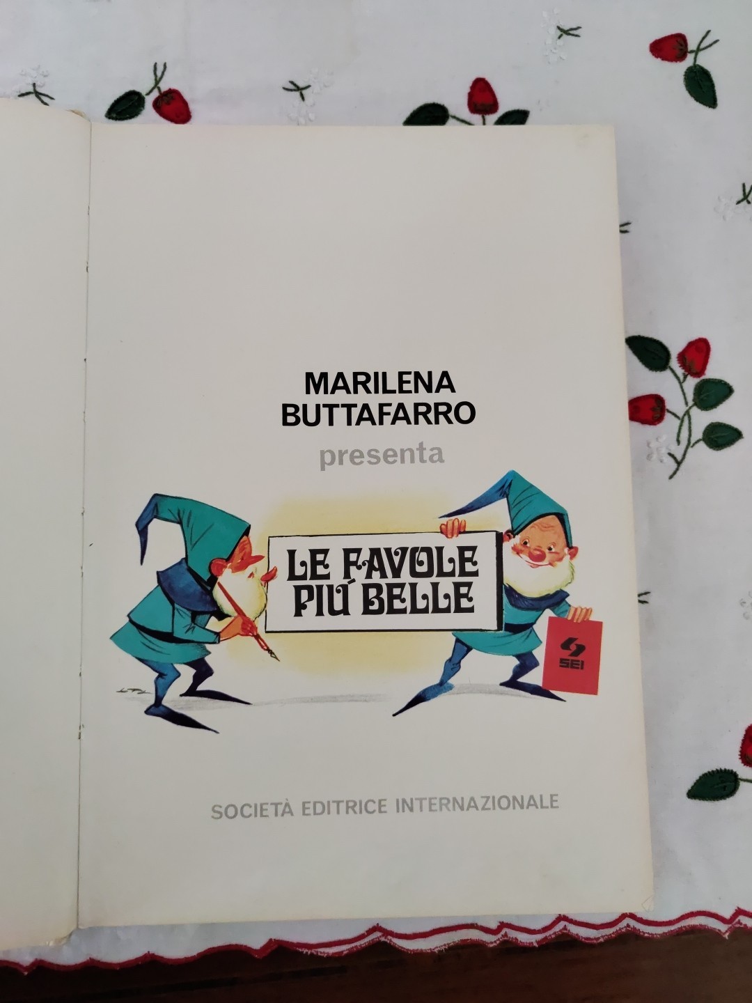 Foto 4 di 8