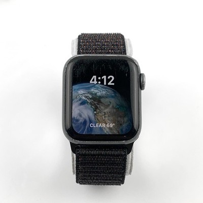 Apple Watch Series 40 mm Space Aluminum Case with Black