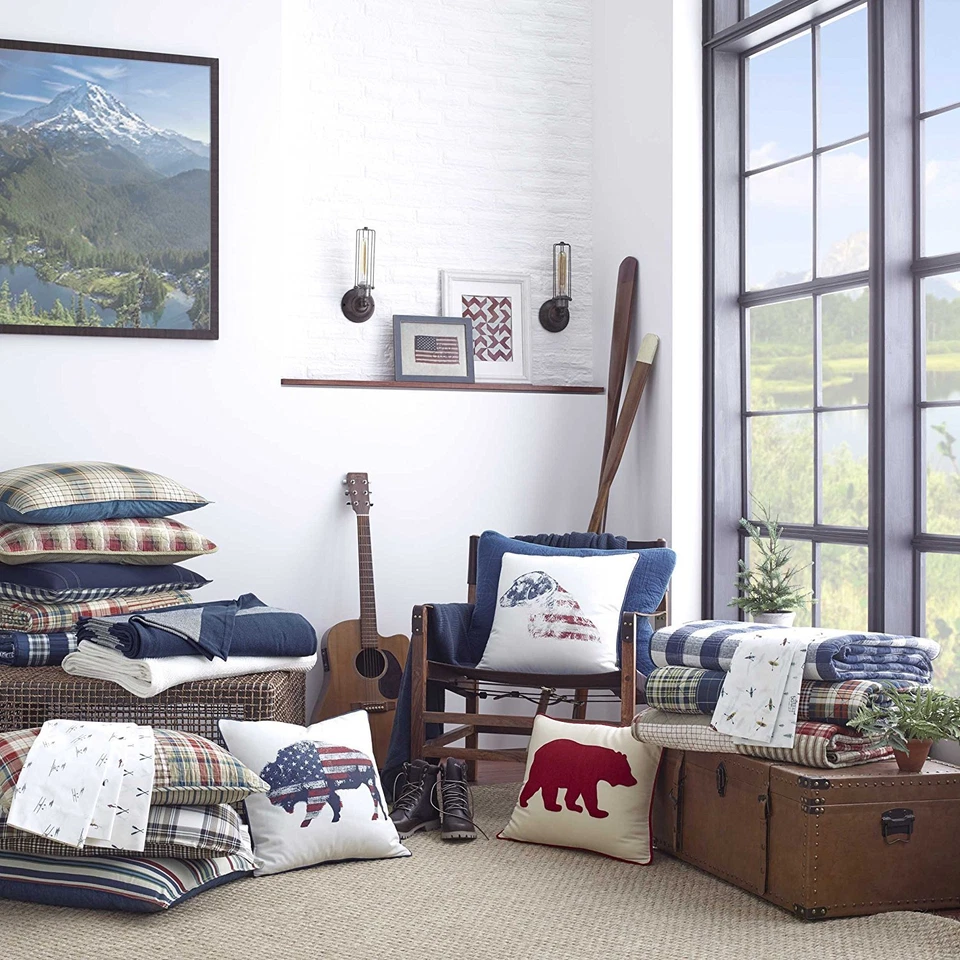 Eddie Bauer Soft Cotton Reversible Patchwork Pattern Bedspread, Quilt Set/Twin - Image 4 of 4