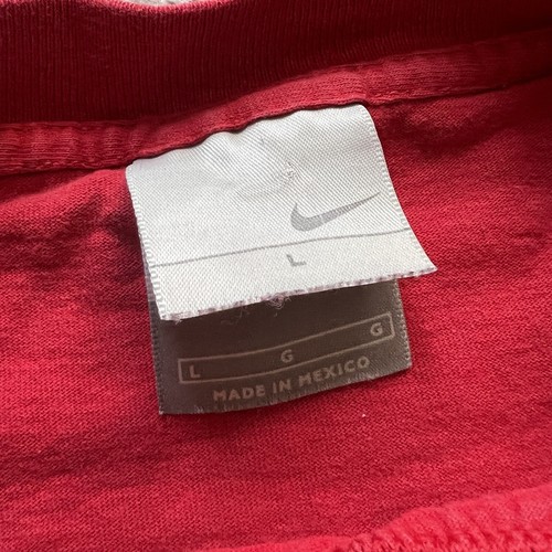 Vintage Y2K Nike Shirt Mens L Red Short Sleeve Embroidered Solid Crewneck Tee - Picture 3 of 6