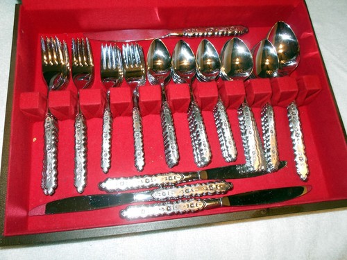 VTG Oneida SSS Stainless Flatware Set Rose Queen 100 pc fork spoon knife - Picture 11 of 12