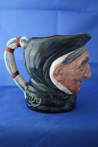 ROYAL DOULTON LARGE TOOTHLESS GRANNY CHARACTER JUG D5521 - Picture 2 of 12