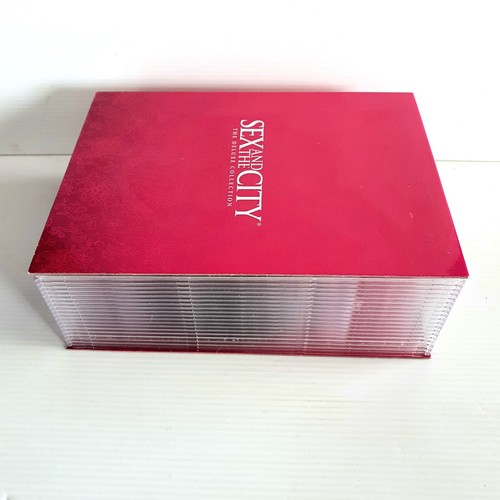 Sex And The City | Deluxe Collection Seasons 1-6 DVD Romance, 19 Discs Region 4 - Picture 6 of 16