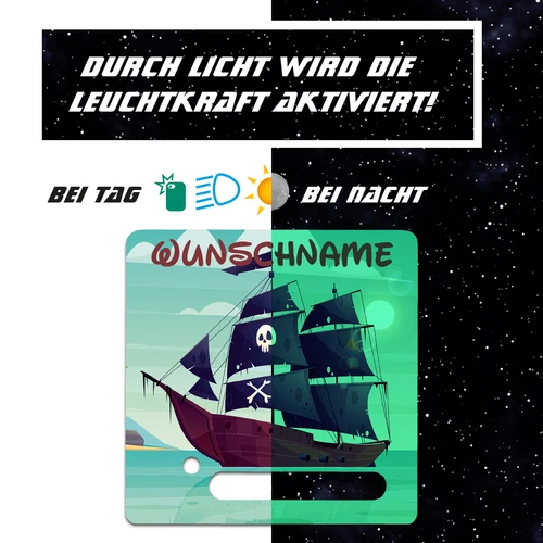 Piratenschiff Folie Nachtleuchtend mit Wunschname für Toniebox Aufkleber Y031-25