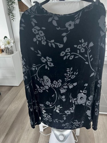 VINTAGE LAUREN BY RALPH LAUREN BLACK FLORAL FLOCKED VELVET MIDI SKIRT SIZE 12 - Picture 2 of 7