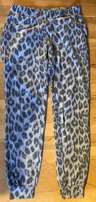 pixie lane womams size S soft animal print grey pants