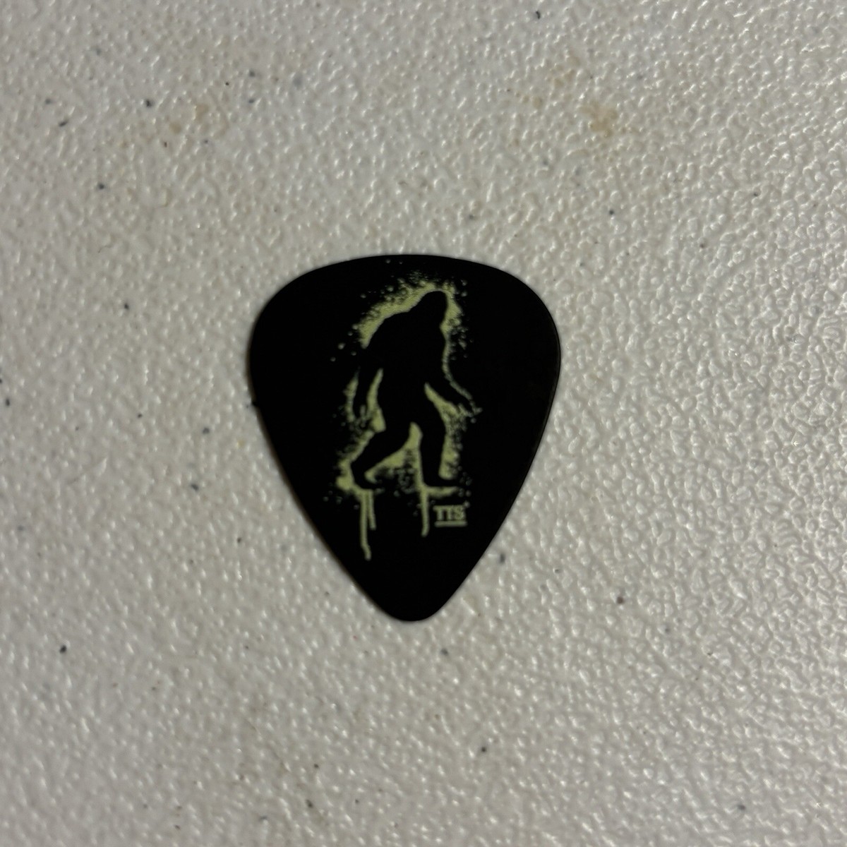 ニア オーダーメイドフィンガーランプ Blink 182 Tom Delonge 2024 Guitar Pick One More Time Tour VHTF