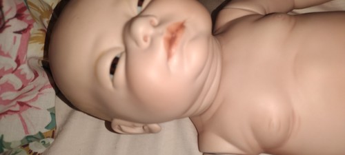 Vintage Male Realistic Baby Doll 18" ACCESSORIES - WHITE GOWN/ BONNET (D) - Picture 12 of 14