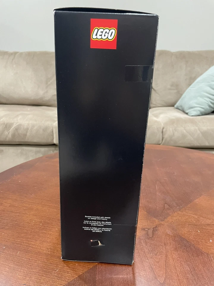 LEGO Empire State Building (21046) - Image 4 of 4