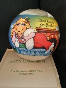 jim henson muppets ornament With Defect