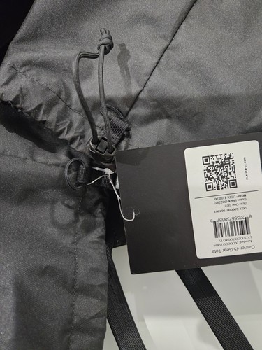 Zwei Arc'teryx Carrier 45L Gear Tragetaschen gebraucht  - Bild 12 von 12