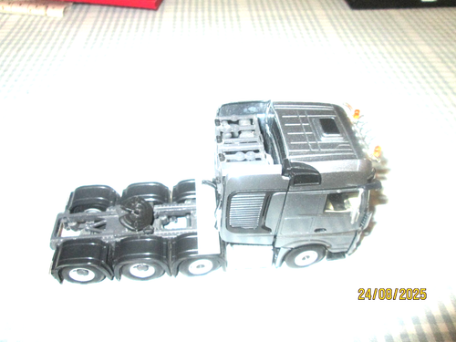 WSI 1;50 - Mercedes Actros MP5 Giga Space - Sin caja - Imagen 4 de 7