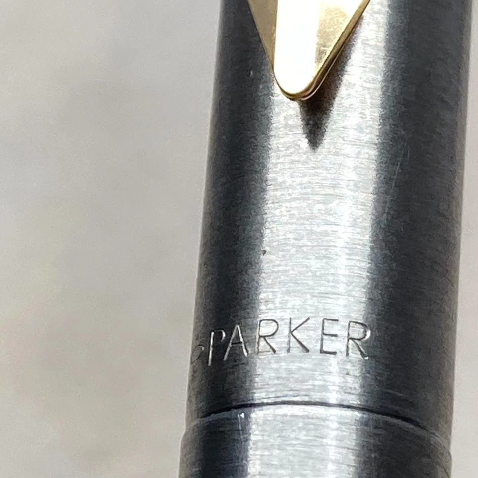 Pluma Estilográfica Parker Cartucho Plata Oro #55ee57 Foto 4 de 4