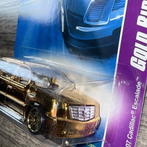 NEE NIP HOT WHEELS 2007 GOLD RIDES 2007 CADILLAC ESCALADE 2 Of 4 - Picture 4 of 12