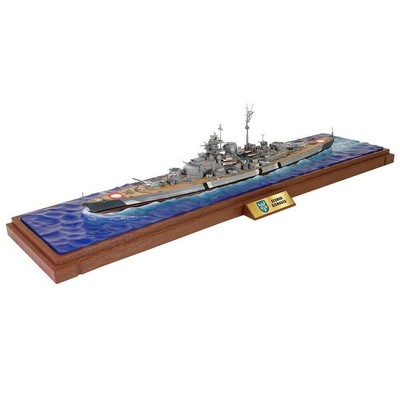 Forces of Valor 1:700 Bismark Battleship (Waterline) Battle of Denmark Strait