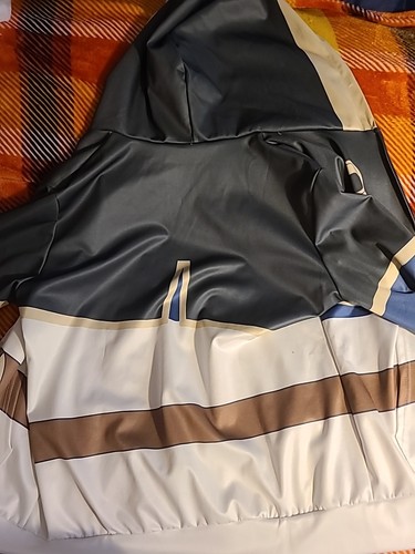 Giacca nera con cerniera trifoglio anime Asta cosplay e cappuccio - Foto 10 di 16