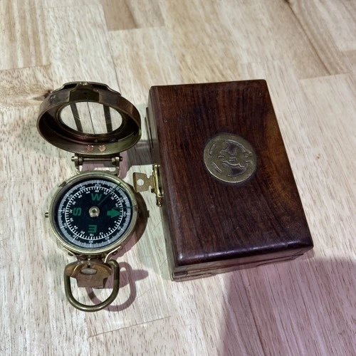 Soldiers Military Thumb Compass Vintage Brass WW2 1940 Navigation World War II