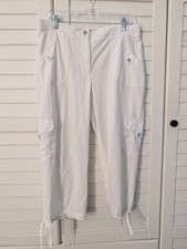 Zenergy by Chico s Women s White Cargo Pants Size 1 8/10