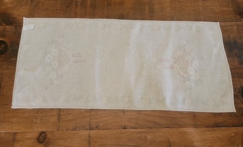 Vintage Runni Norway Christmas Linen Tabke Runner 31" x 14" - Picture 2 of 6