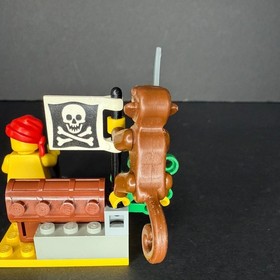 Lego Vintage 1989 Legoland Pirates 6235 Buried Treasure 100% Complete w/ Manual