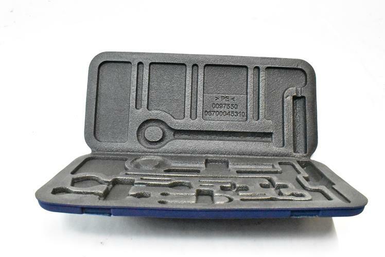 1417 Maserati Ghibli Emergency Tool Kit Case Tools Assembly OEM eBay