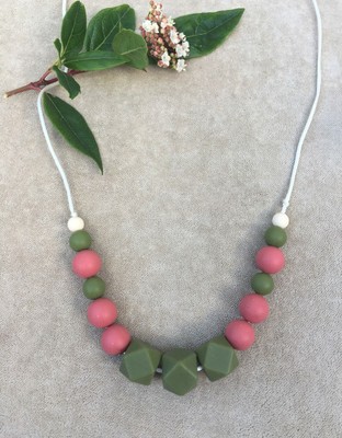 mum teething necklace