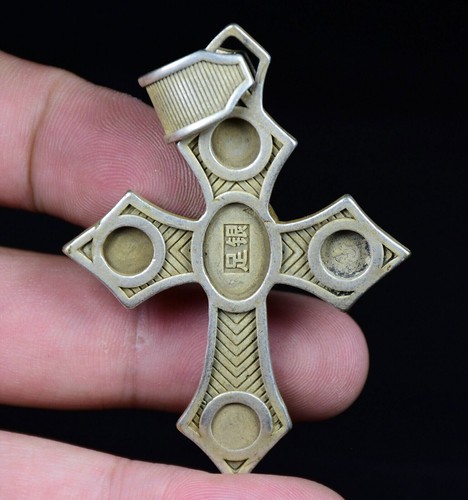 Colgante amuleto de la suerte cruz Feng Shui gemas rojas incrustaciones de plata antigua de 2,4" raro - Imagen 5 de 5