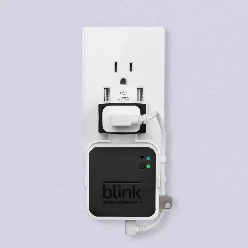 64GB USB Flash Drive + Outlet Wall Mount for Blink Sync Module 2,Simple Mounting-image