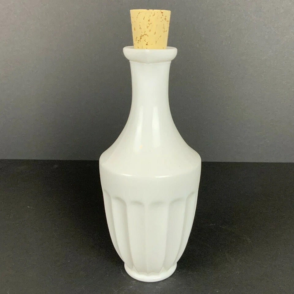 Jarra de vidrio de leche vintage tapón de corcho diseño estriado dispensador de jarabe/aceite blanco Foto 4 de 4