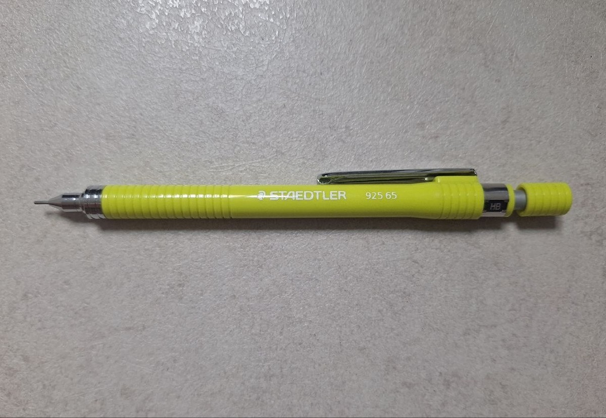 ステッドラー92565 STAEDTLER 925-65 Discontinued Mechanical Pencil 0.5mm 925 65