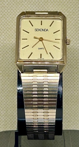 Sekonda Watch, NOT WORKING, Gold Plated Stainless Steel, Parts/Spares/Repairs.