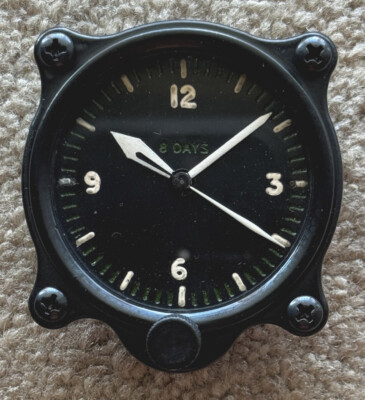 LeCoultre Air Ministry LeCoultre Cal 201m A-7 2 1/4'' 7J Aircraft Clock 6A-2197
