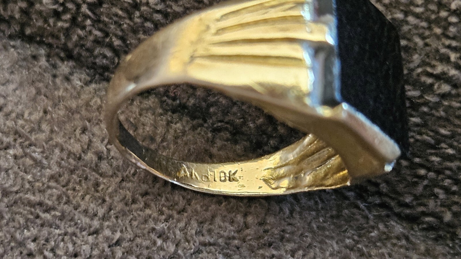 Picture 4 of 6