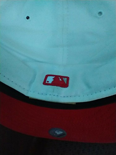 Atlanta Braves New Era Basket Weave Red/Silver/White 59FIFTY Fitted Hat 7 5/8 - Picture 4 of 4