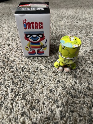 Superplastic Kranky Series 1 Dalek Space Monkey 3'' Vinyl Spray Paint Toy