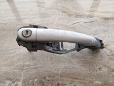 Volkswagen Golf 4 1998/Left Front Exterior Door Handle/3B0837885