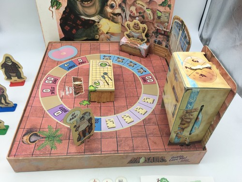 Vintage Jim Henson Dinosaurs TV Show 3-D Board Game Gotta Love Me! Complete - Picture 4 of 12