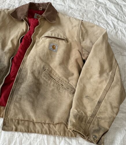 Carhartt Detroit Jacket 6QLJ Red Quilt Lined Faded Distressed Coat 90's Vintage - Picture 9 of 24